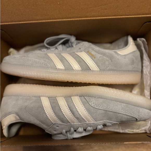 Adidas Sambas - Light Blue/Silver (New with tags) - Picture 2 of 4